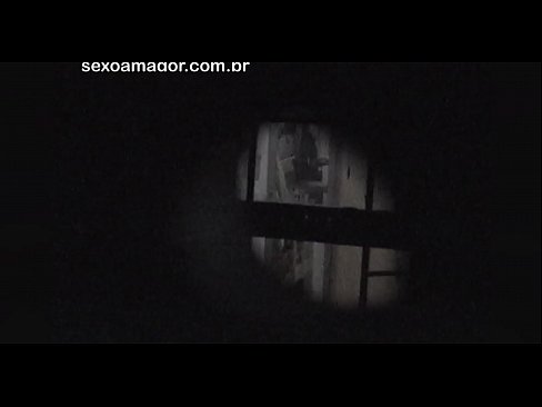 ❤️ Blondie viene segretamente filmato da un voyeur del quartiere nascosto dietro mattoni cavi ️ Super pornoal it.xxxbunker.ru